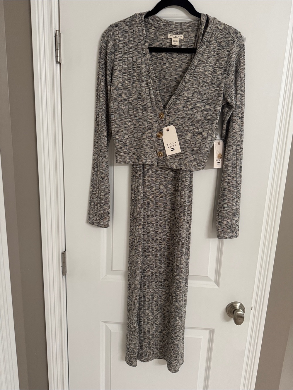 Billabong Gray Knit Maxi Dress Set